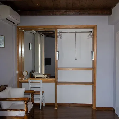 Mylos House With Sea View Apartment *